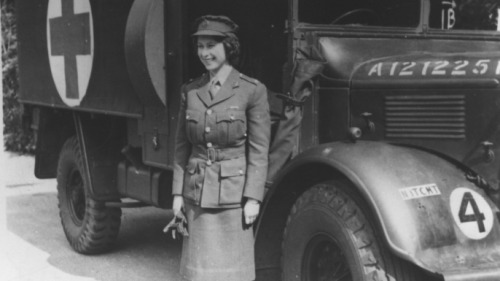 Fun History FactDuring World War II Queen Elizabeth (then Princess Elizabeth) served as a mechanic a