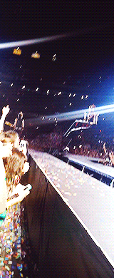 ourprincesswift:Confetti falls to the ground... May these memories break our fall.