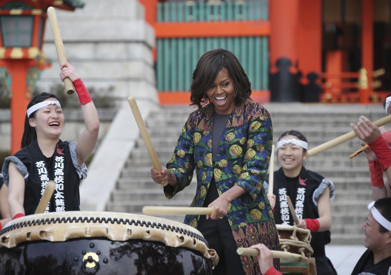 stereoculturesociety:DailyPBO: The First Lady in Japan - March 2015 Photos from