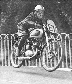 ageofcool:  1952 Isle of Man TT125cc BSA