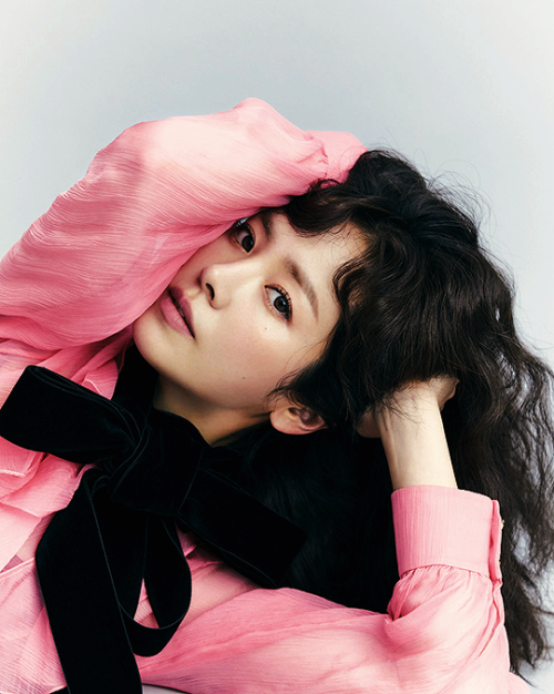 Han Ji MinPh. by Kim Hee June for Allure Korea (June 2022)