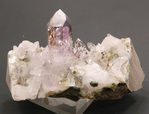 hematitehearts:AmethystLocality: Brandberg, Erongo Region, Namibia