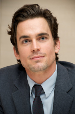 officialetulan:  So handsome. Admire the guy.