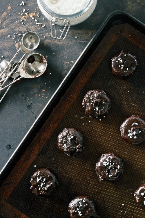 sweetoothgirl:  Salted Chocolate Diablo Cookie Ice Cream Sandwiches