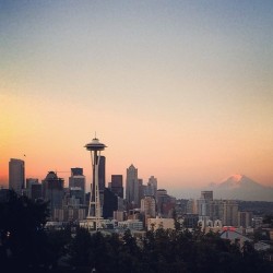 citylandscapes:  Sunrise over Seattle, WA