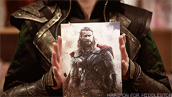 hard-on-for-hiddleston:  [x] 