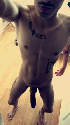 freeballplayla:  User submission:via Kik - user christopherPSM