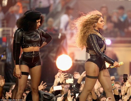 playboydreamz: kaviiexxlusiiv:  playboydreamz:    Long Live The Black Panthers Party!! Huey Newton would be proud.    But the nay sayers missed all dat tho  They sure did! 