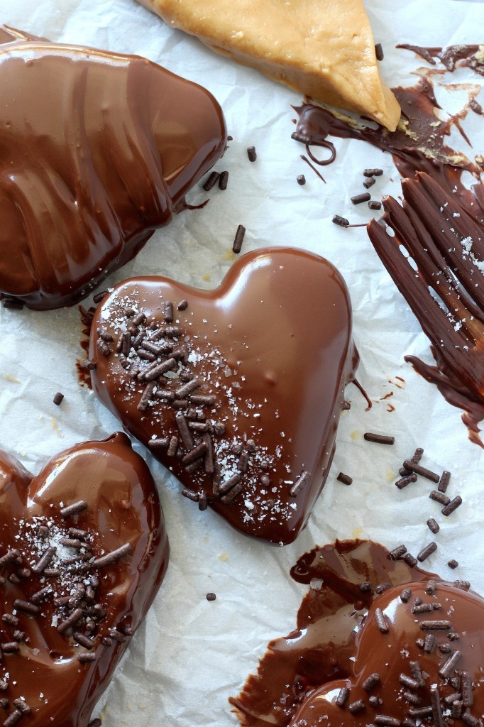 sweetoothgirl:  Chocolate Covered Peanut Butter Hearts 