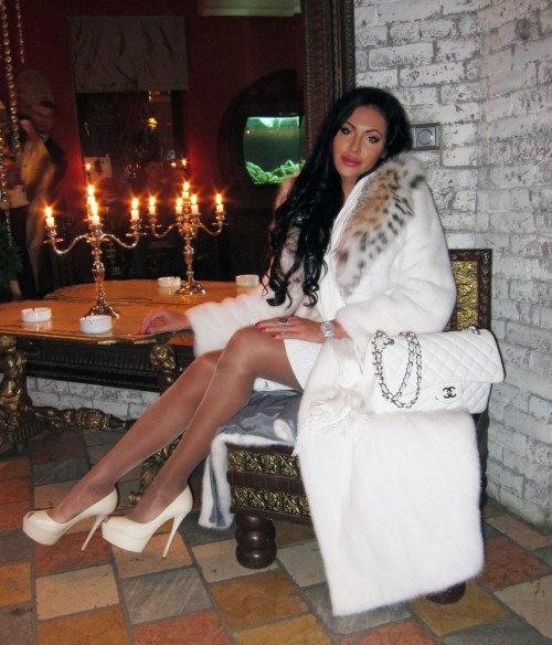 legsnheelsorg: Luxior www.legsnheels.org/luxior/