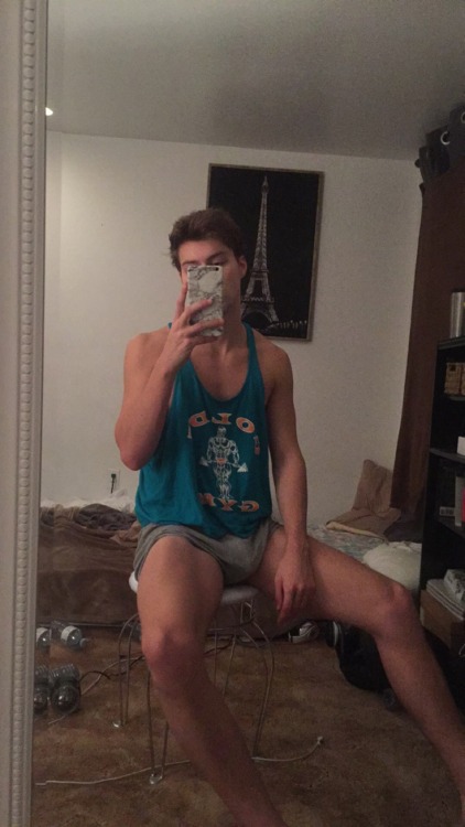 b0nk3rz:  so tired and I haven’t made my bed yet