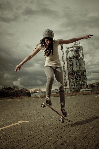 skate-girlz:  Skate Girl