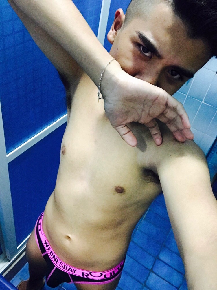 omg-boi-things1:💜⭐🖤⭐💜⭐🖤⭐💜⭐🖤⭐💜⭐🖤Guys! Today