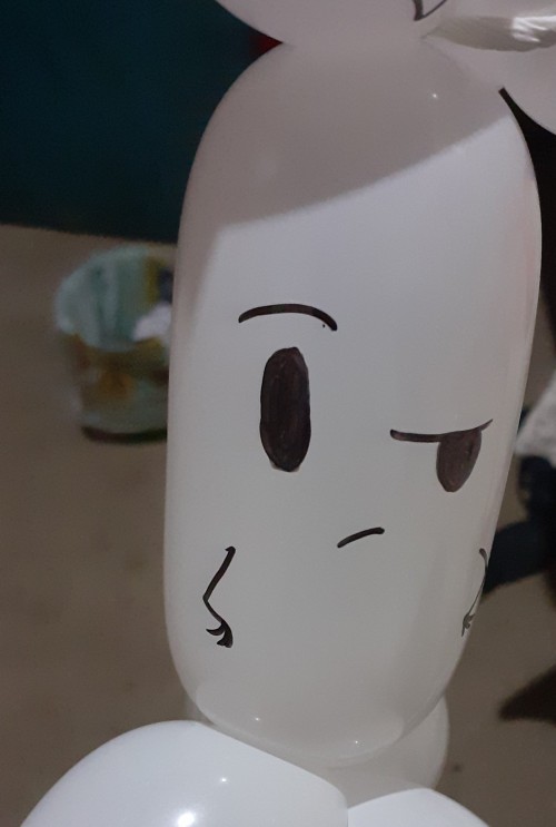 Nada De Mais Apenas Alguns Desenhos Em Um Balão 👍