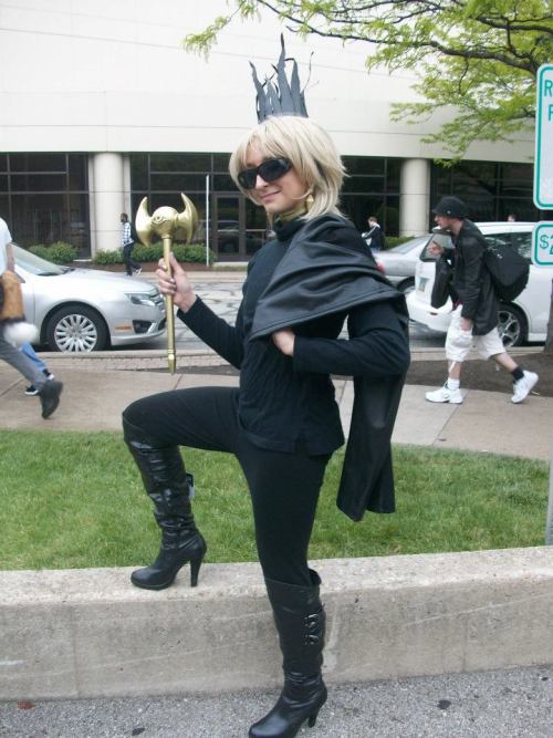 arminizewithme:  I was digging through old cosplay albums and oh my god, what gems were waiting for me in my ACen 2012 folder.Leather Pants Marik from YGOTAS, everyone.…that is an Egyptian to French dictionary that I made myself.