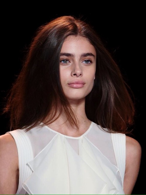 modeu:BCBG Max Azria SS15 // Taylor Hill, Blanca Padilla