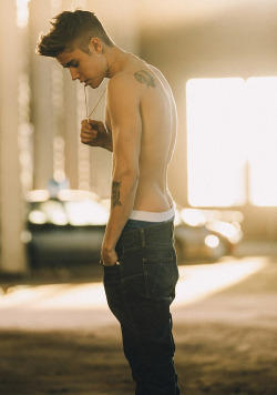 celebritymeat:  Justin Bieber.