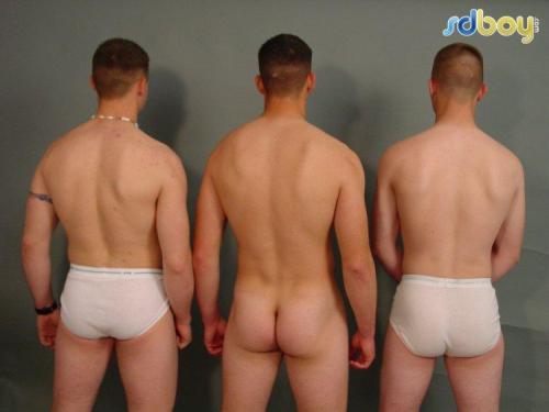 white-briefs-lover: Which one of the three guys is dressed the wrong way? Right, the one in boxers. 