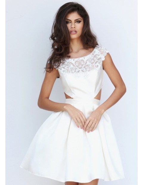 An illusion lace scoop neckline framed with cap sleeves tops the bodice of this Sherri Hill 50682 fa