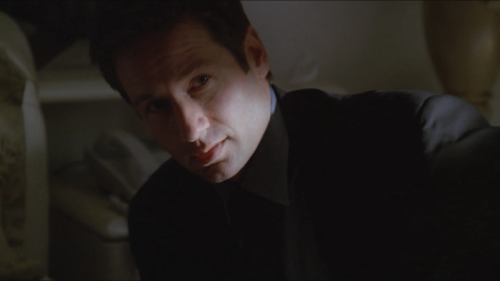 scullyphile: Scully: I’ll always keep you guessing. Mulder: *cutest chuckle ever*