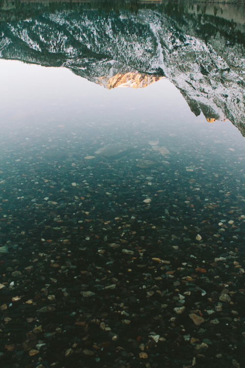 thecraziethewizard:June Lake, Eastern Sierraby Jeremiah Probodanu//INSTAGRAM