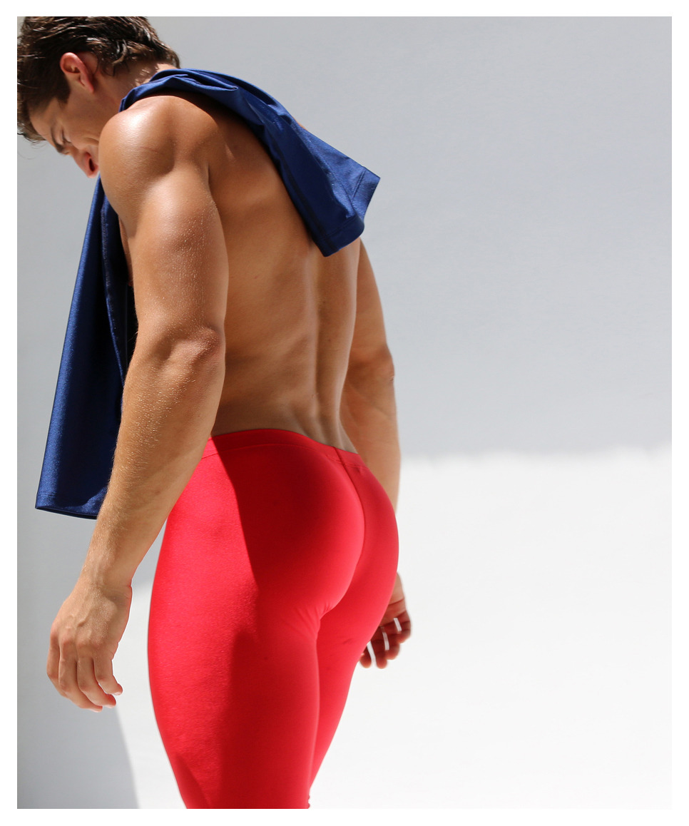 jockbrad:  Swimmers, wrestlers, football players / singlets, jockstraps, speedos