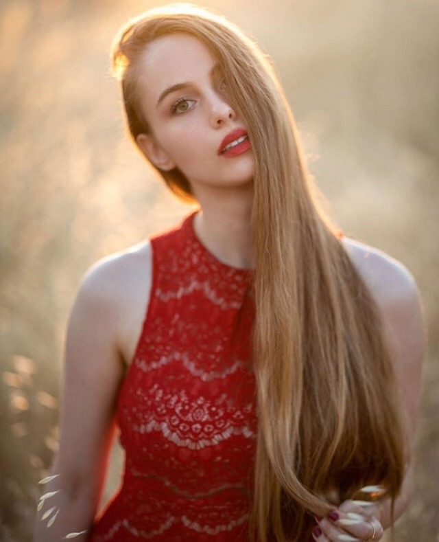 Beautiful Red Heads 02