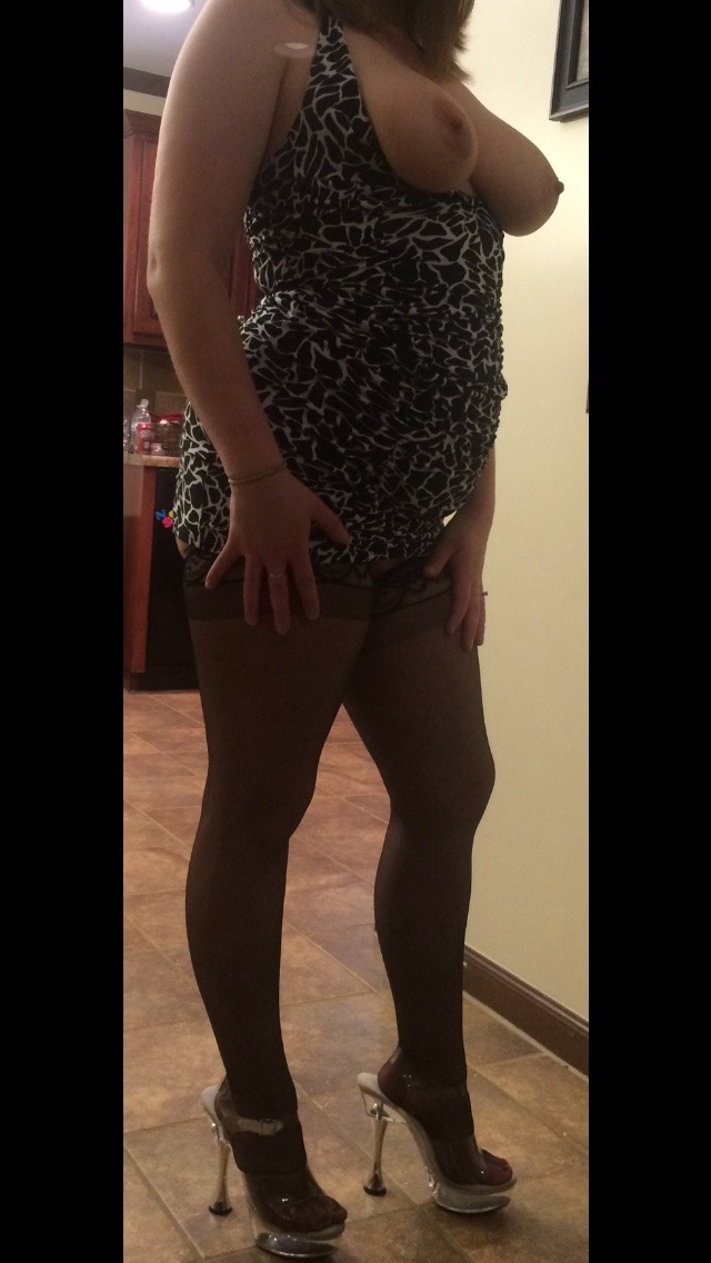 big-poppa84:  sexy as hell 