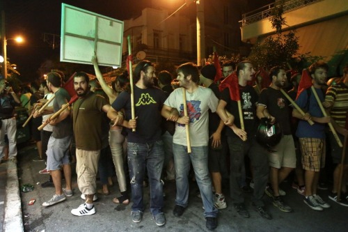 golden-zephyr:smelly-yak:“Was Pavlos Fyssas’ Funeral the Beginning of the End of the Golden Dawn?”i 