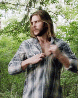 nkdndfms:  Greyston Holt 