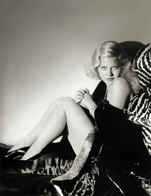 Mary Carlisle Nudes & Noises  