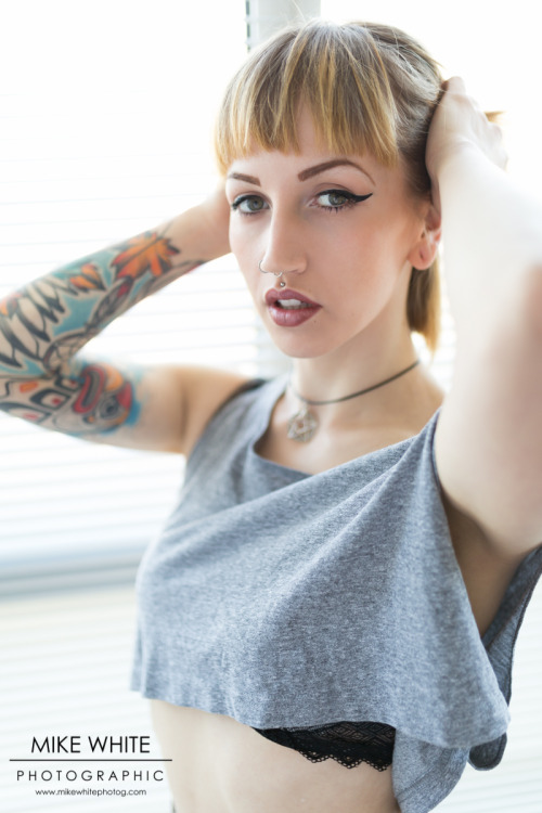 Sex altmodelgirlcrush:  Lucy Chambers @mikewhitephotog pictures