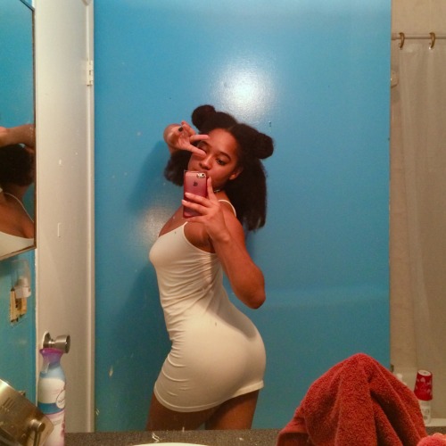 thotfulshawty:  is life real