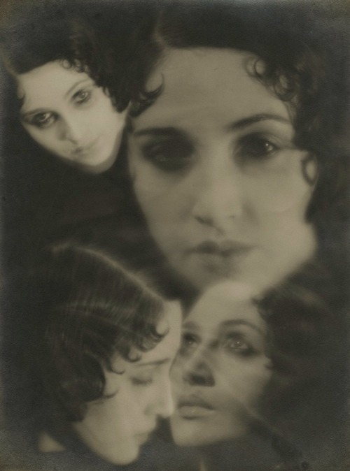 Renée Perle , 1930/1932 by Jacques-Henri Lartigue 