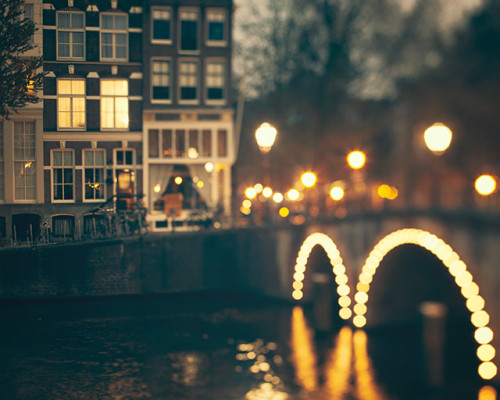 reynoldsdee:  Amsterdam by Irene Suchocki    