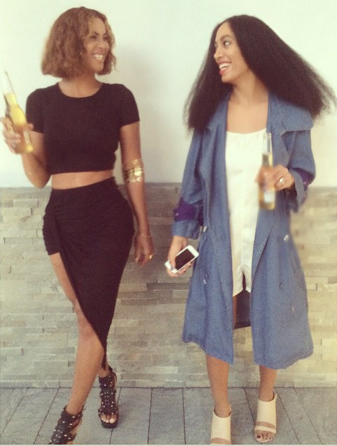 outfitmadestyle:  Jessy Crop Top (available at Outfit Made) Betty Crop Tee (available