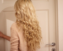 forever-and-alwayss:  guuuh I miss my long hair