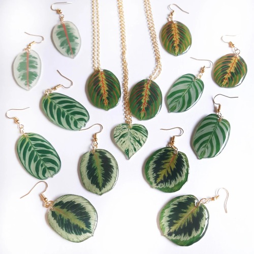 sosuperawesome: Plant Jewelry // Thornapple Tea on Etsy