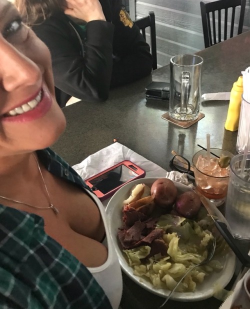 hornywife48: Had a few request to see my potatoes again, they are lovely.. Marital Tip: Never neglec