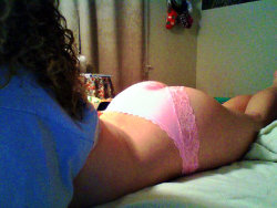 stay-horny4me:  I really enjoy these panties.