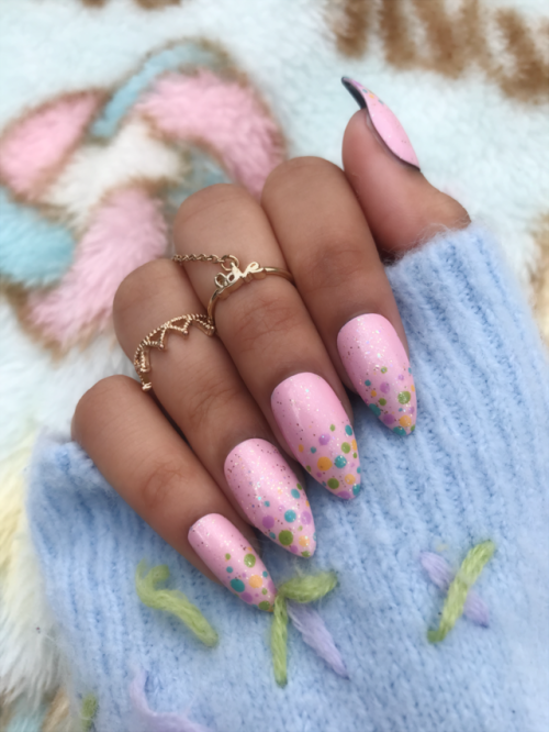 angelicpeachbaby: Made myself some new claws
