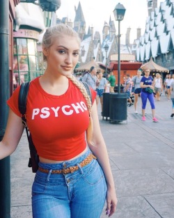 annafaith-lexiegrace:  the best ones are always a bit psycho source: annafaith