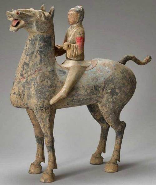 petschm66: peterschlehmil: Chinese Horse and Rider - c. 180 b.C. funerary sculpture of a Horse an