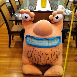 vampirestatebuilding:  ARE YOU FUCKING KIDDING ME?! a 29x43 life size krumm exists?! I need it. 