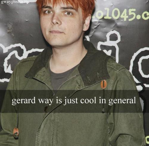 Sex gwaypositivity:  Text: gerard way is just pictures