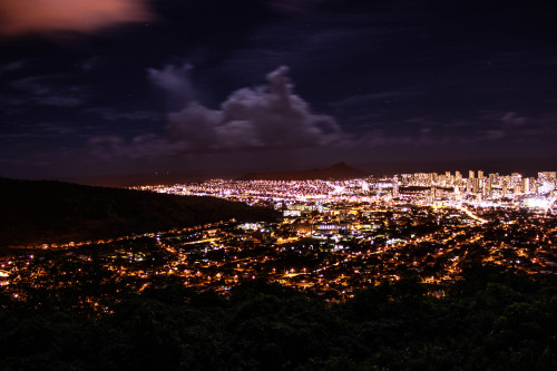 zachmaumau:  Tantalus Lookout, Hawaii 