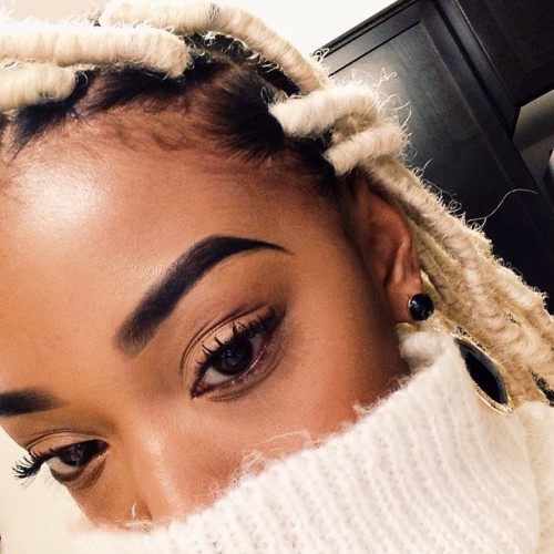 l0veisillegal:flyestfemales:Valentine’s Day Special. 60% OFF ALL ITEMS  X