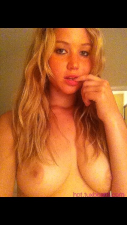 waitnseee:  Jlaw   Kaley C, just for good measure.