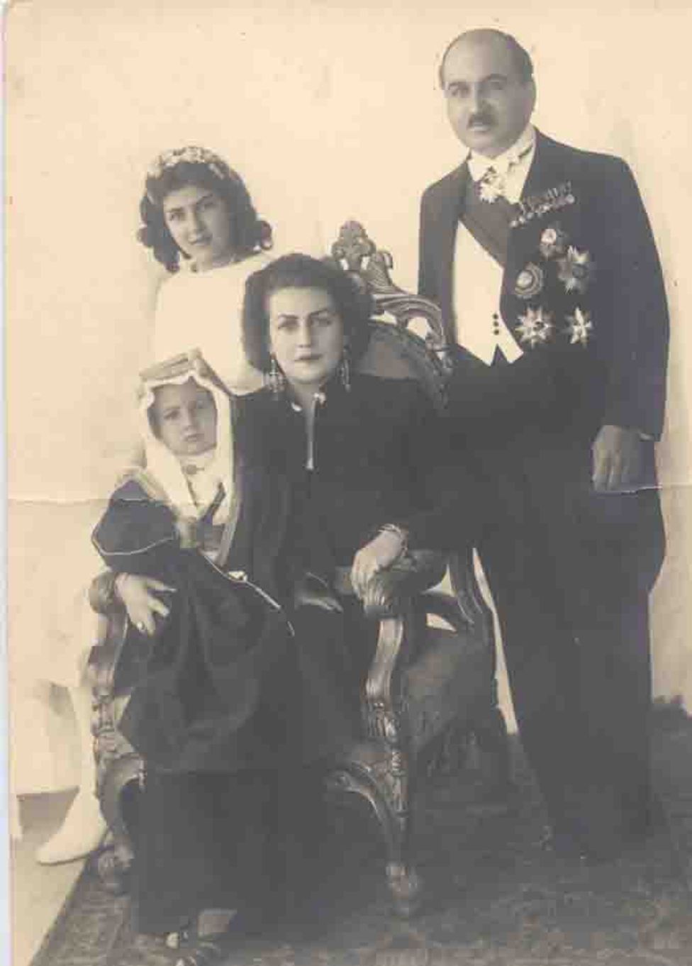 Imglr Girl Kings Family Of Nudism Photos