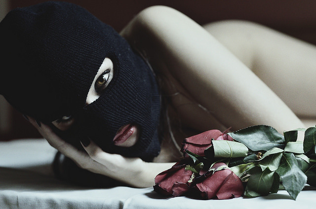 haunted-wolves:  Um olhar fixo para o seu amor incompreendido by Jorge Junior Photography